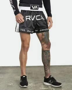 RVCA Muay Thai 15in Shorts Nero