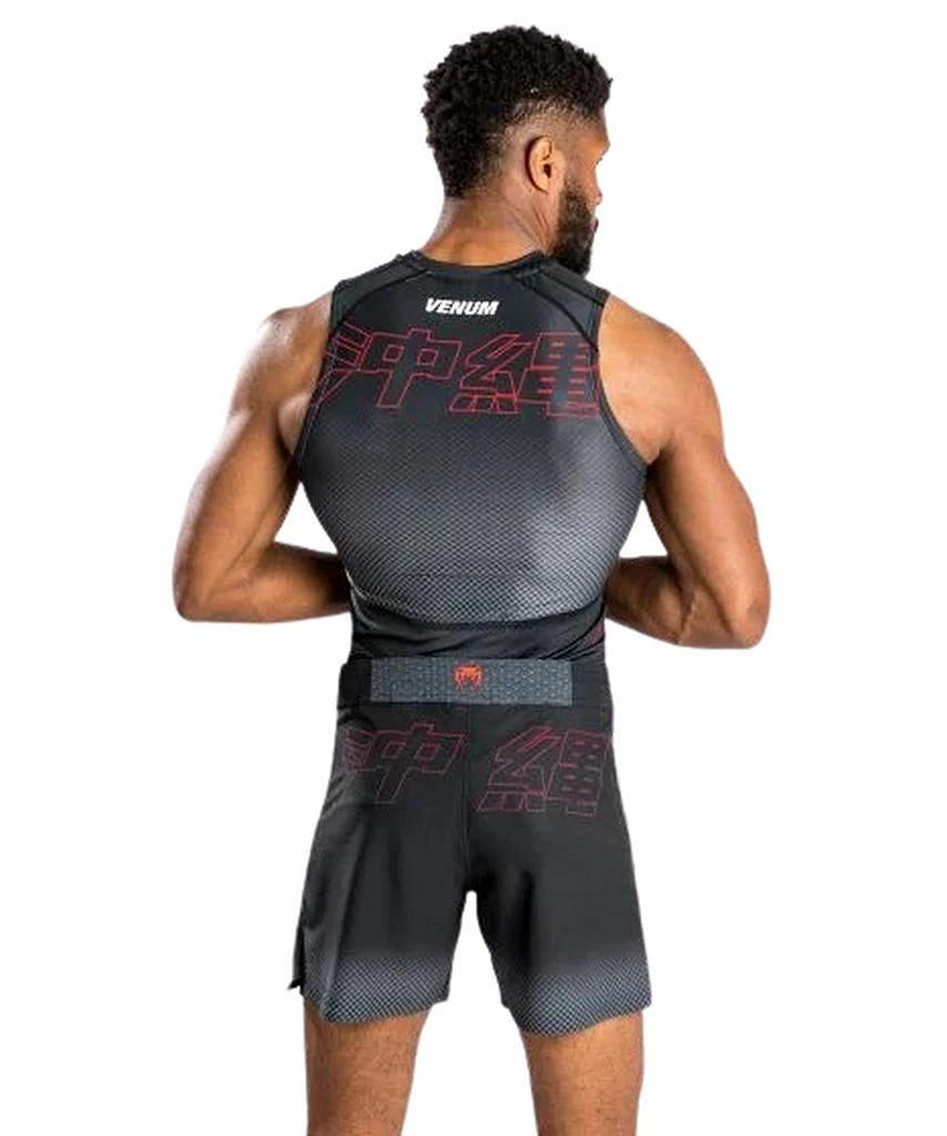 Venum Okinawa 3.0 Fightshorts Nero-Rosso - immagine 2