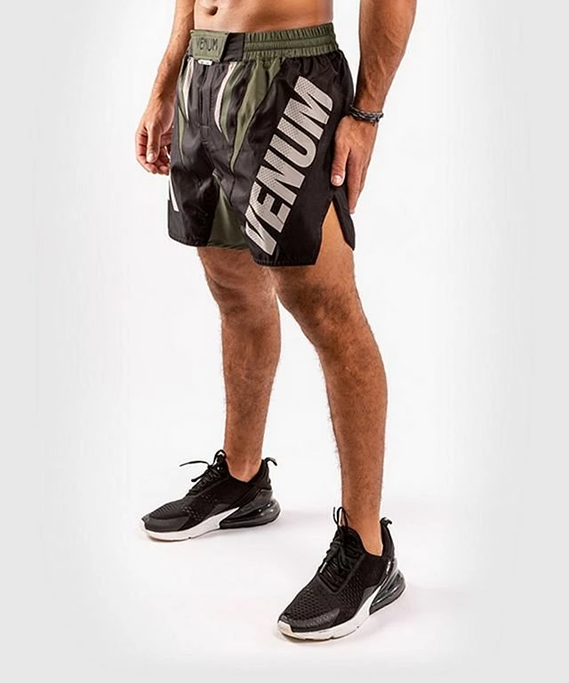 Venum ONE FC Impact Fightshorts Nero-Verde - immagine 6