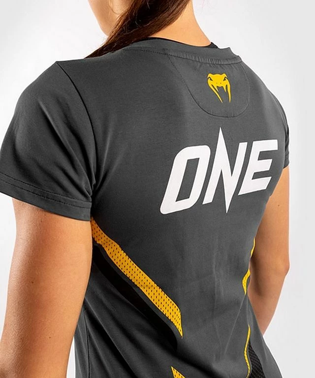 Venum ONE FC Impact Women Tshirt Grigio-Giallo - immagine 5