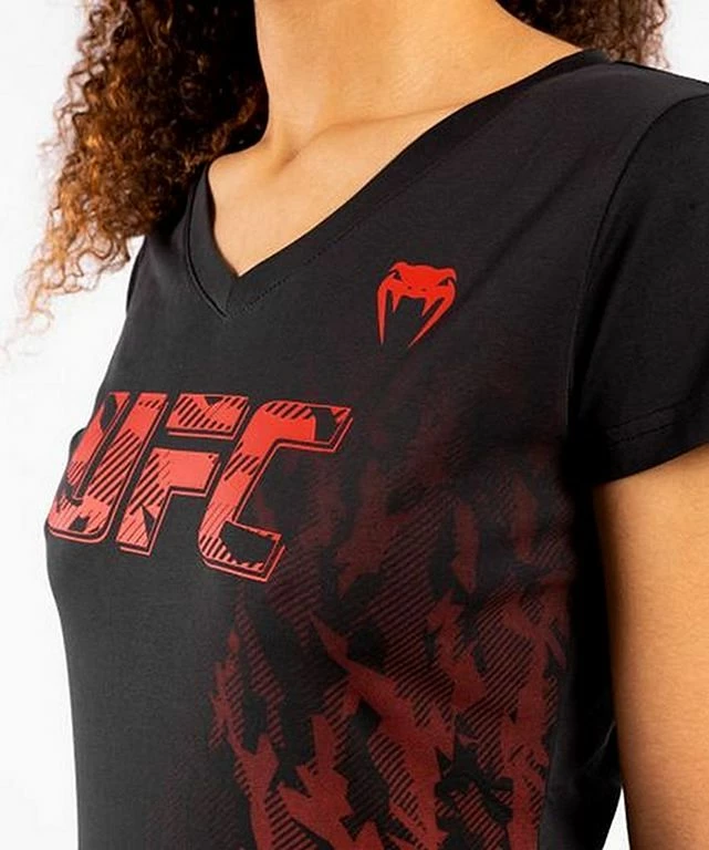 Venum UFC Authentic Fight Week Women Short Sleeve T-shirt Nero - immagine 2