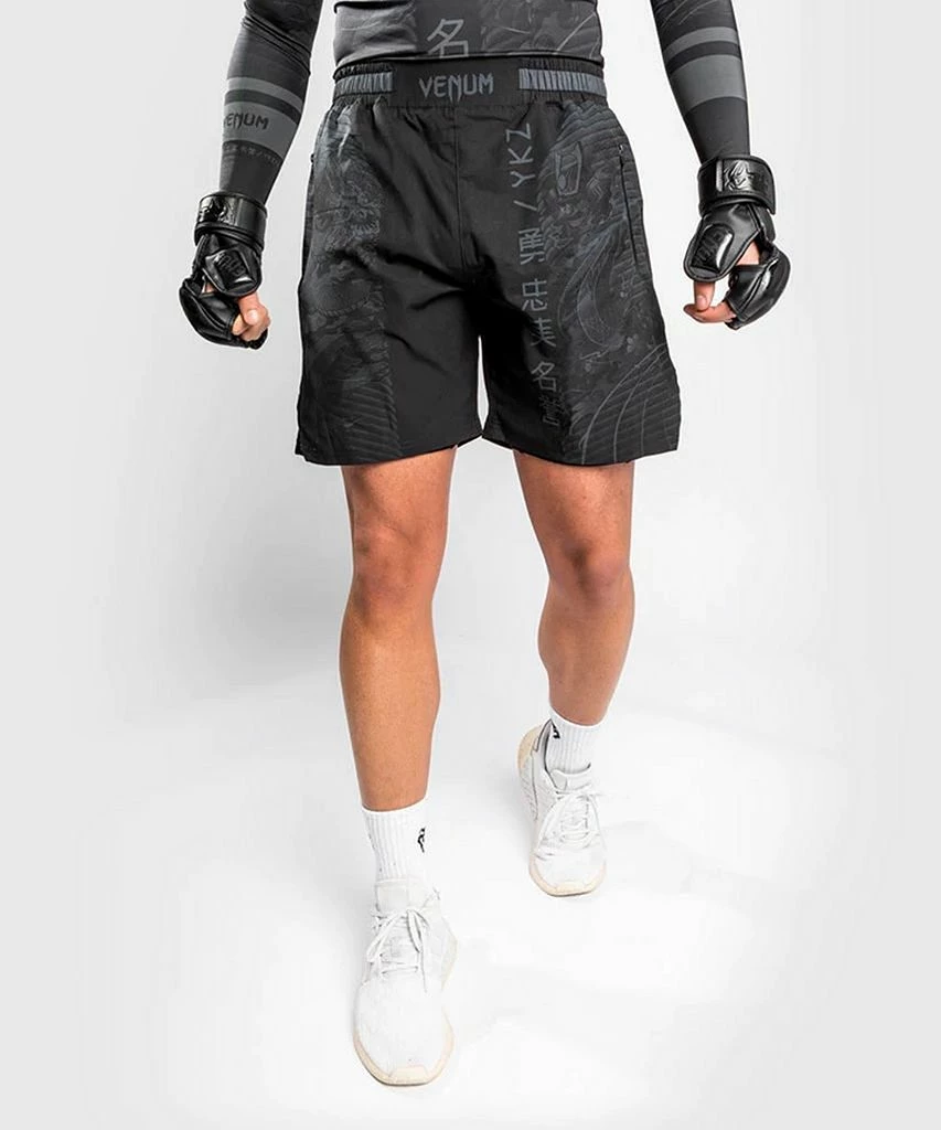 Venum YKZ21 Training Short Nero-Nero